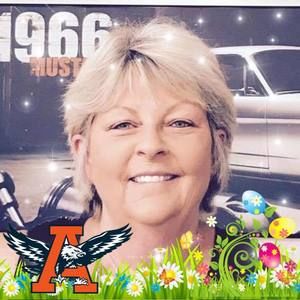 Meet your Posher, Lynn